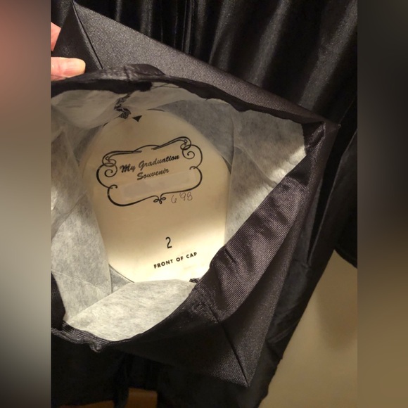 Cap & Gown Black & Red Unisex 6'-6'2" tall Graduation Ceremony Robe - Picture 11 of 11